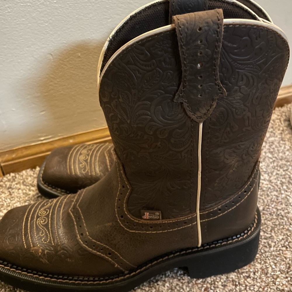 Womens Leather Boots